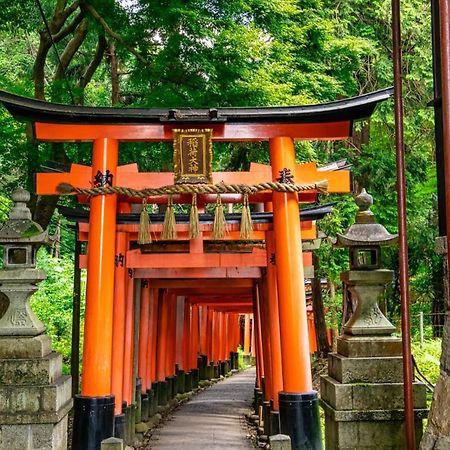 One More Heart Fushimi Inari Momoyamacho Luaran gambar