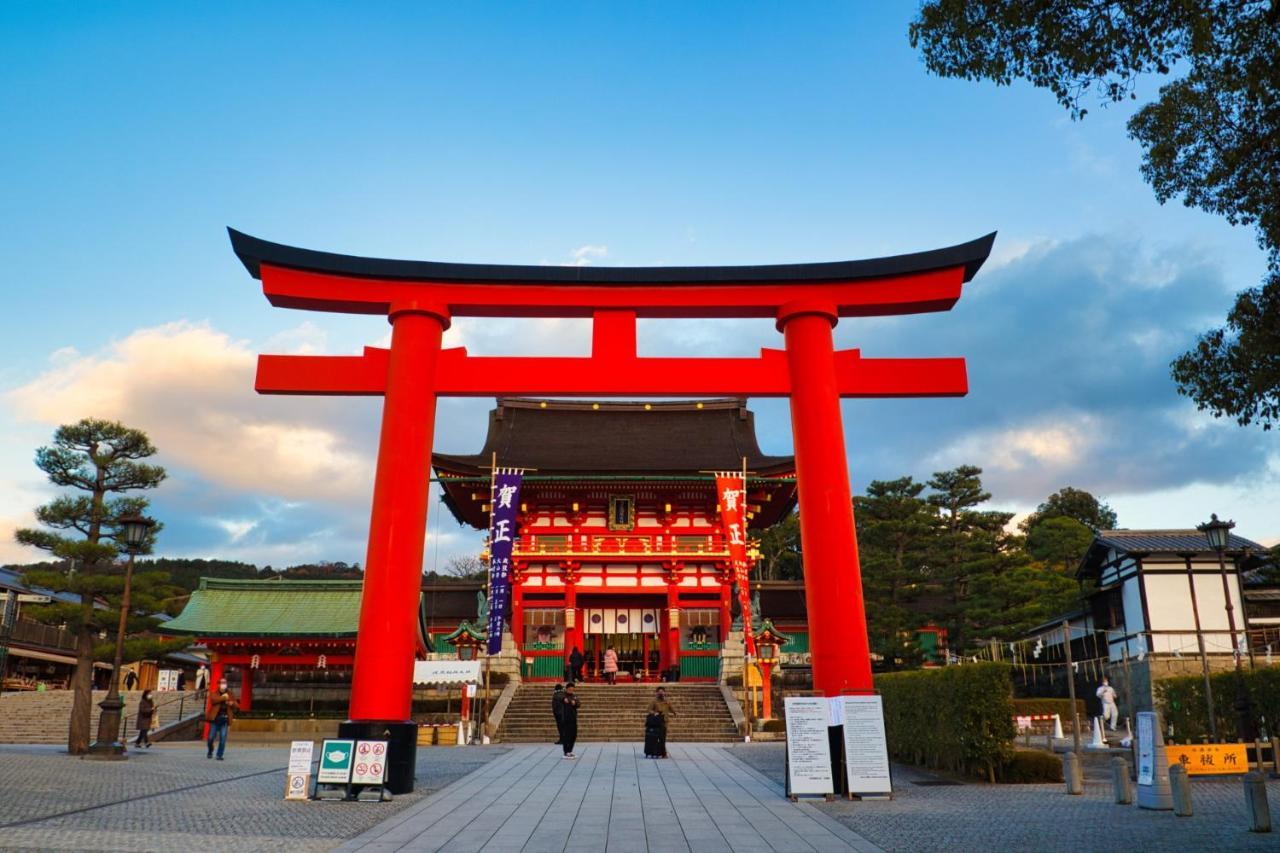 One More Heart Fushimi Inari Momoyamacho Luaran gambar